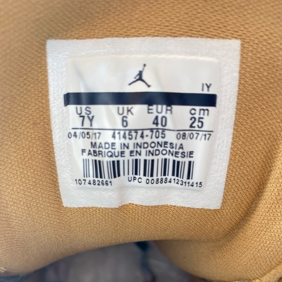Jordan 13 Wheats - Picture 4 of 6